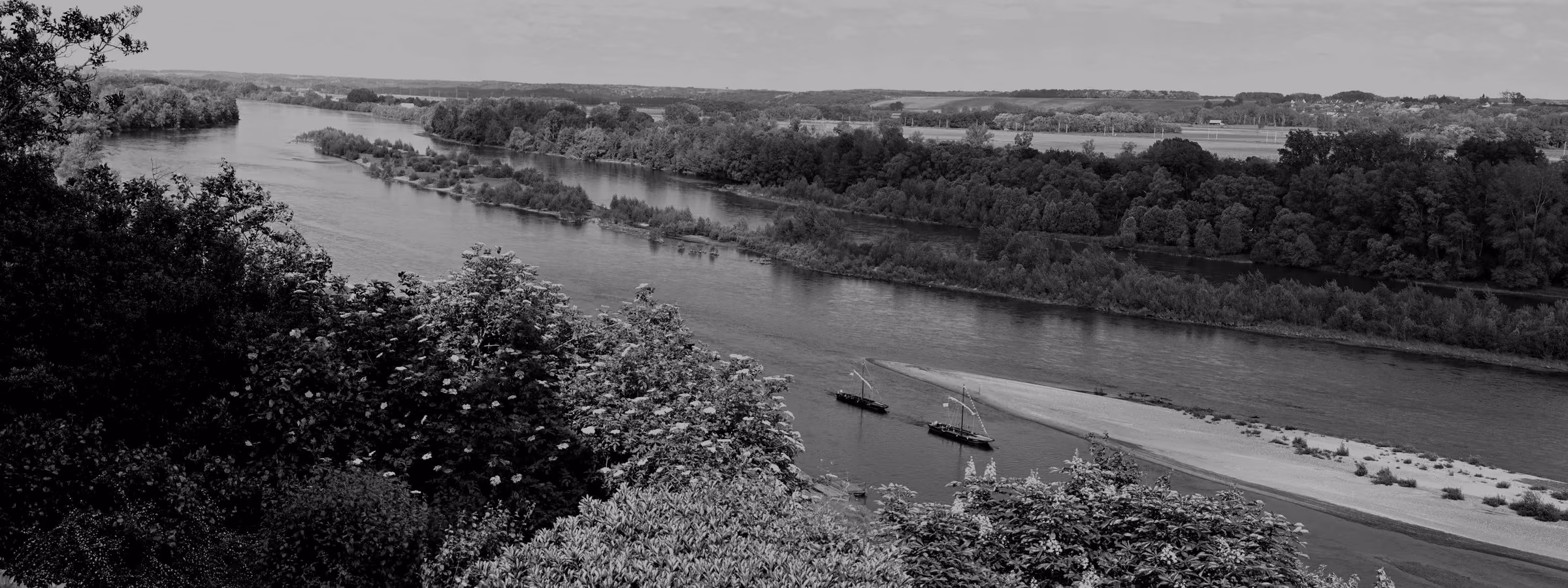 The Loire and its sandbanks seen from the terrace of the Château de Chaumont.
